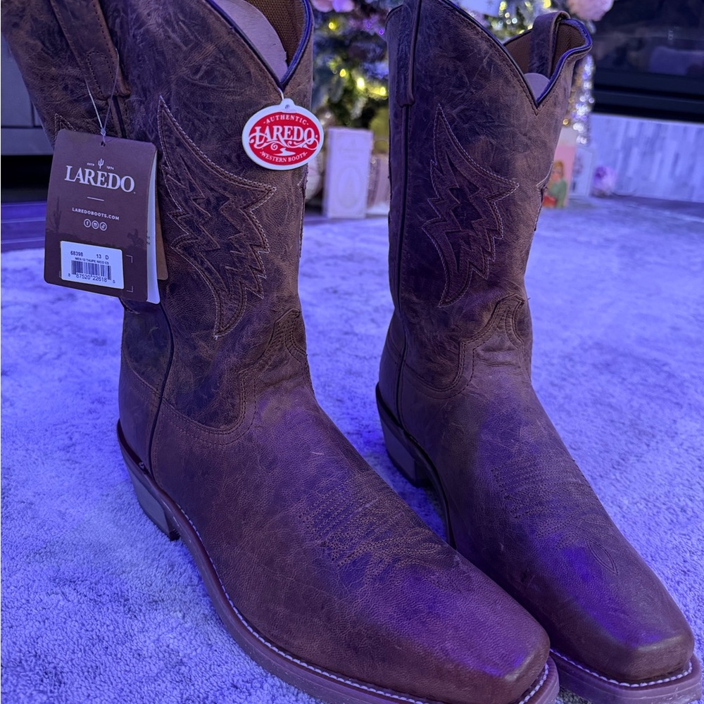 Laredo Men's NWT Distressed Brown Cowboy Boots